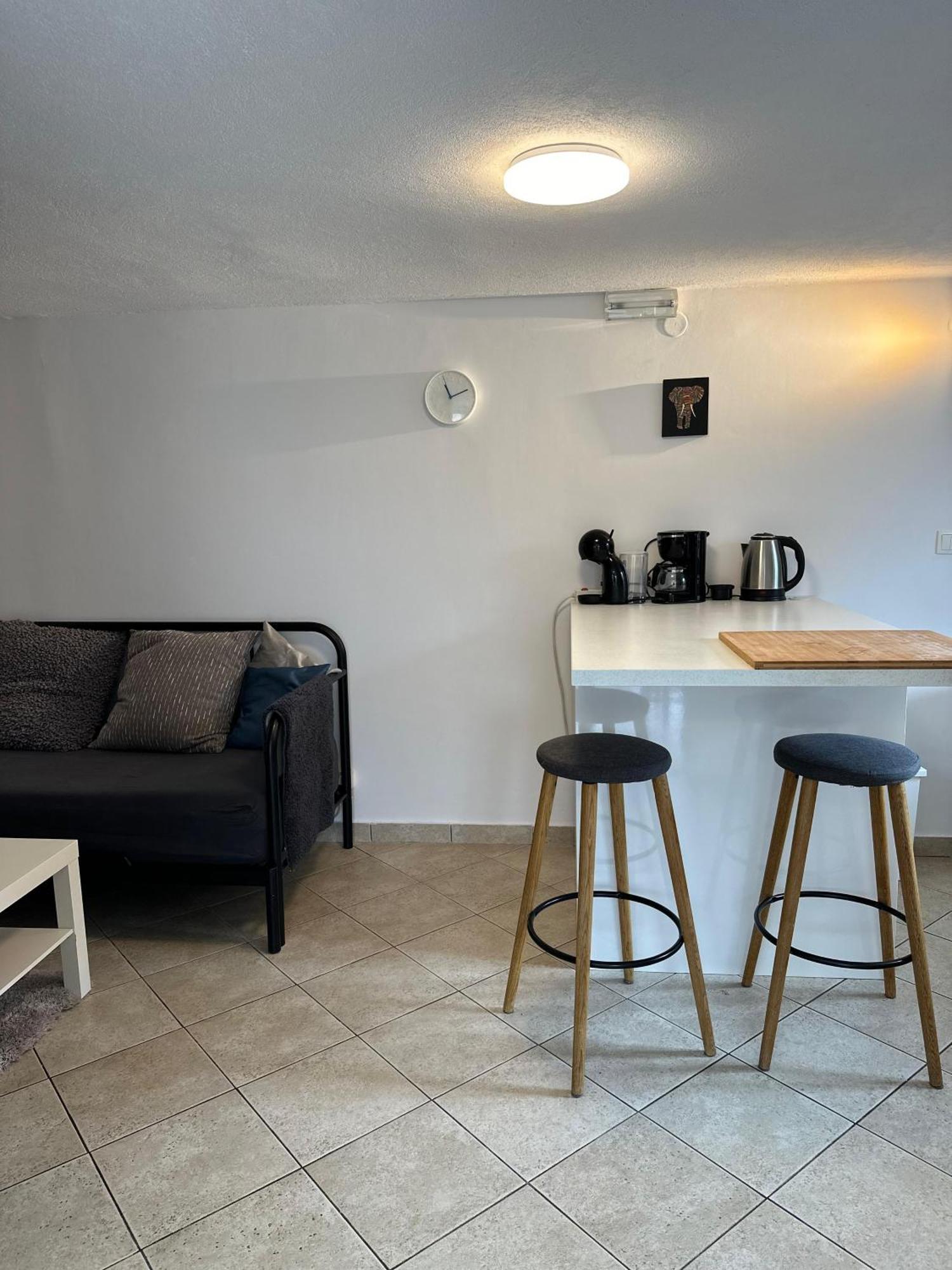 Tonko Apartment *
