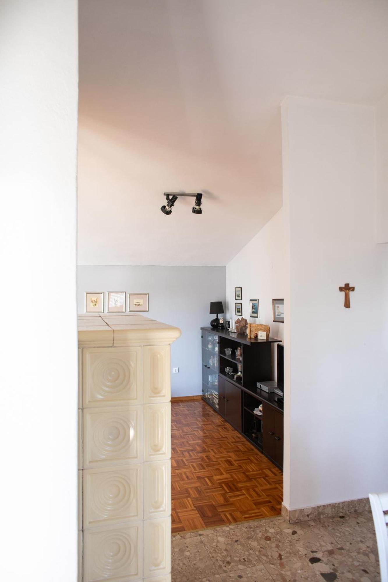 Tonko Apartment *